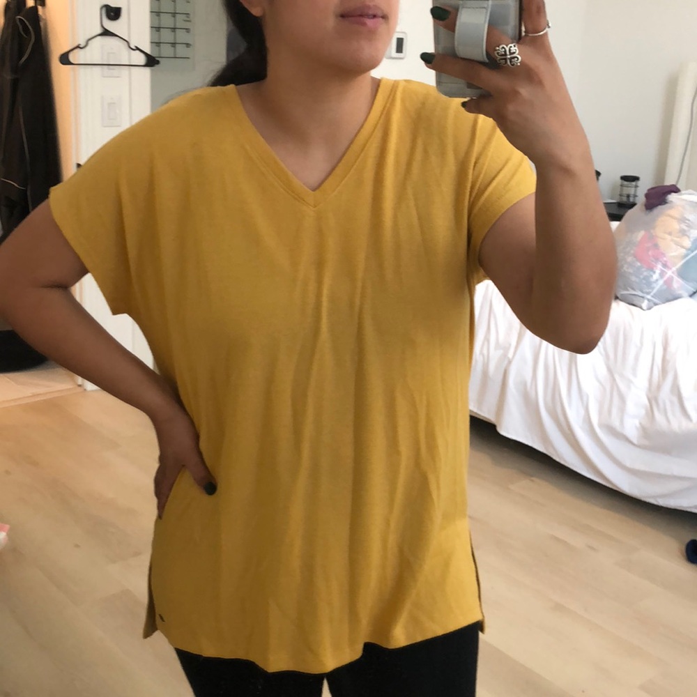 Mustard top